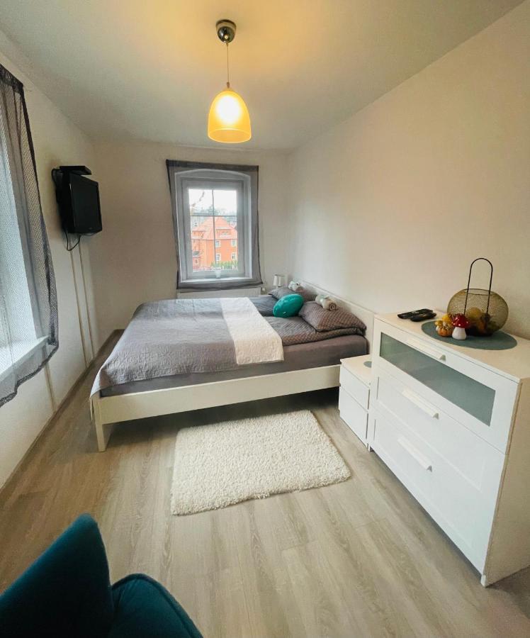 耶莱尼亚古拉Apartament Oliwia公寓 外观 照片